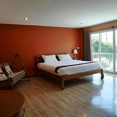 Phaphoom Boutique Residence Бангкок Экстерьер фото