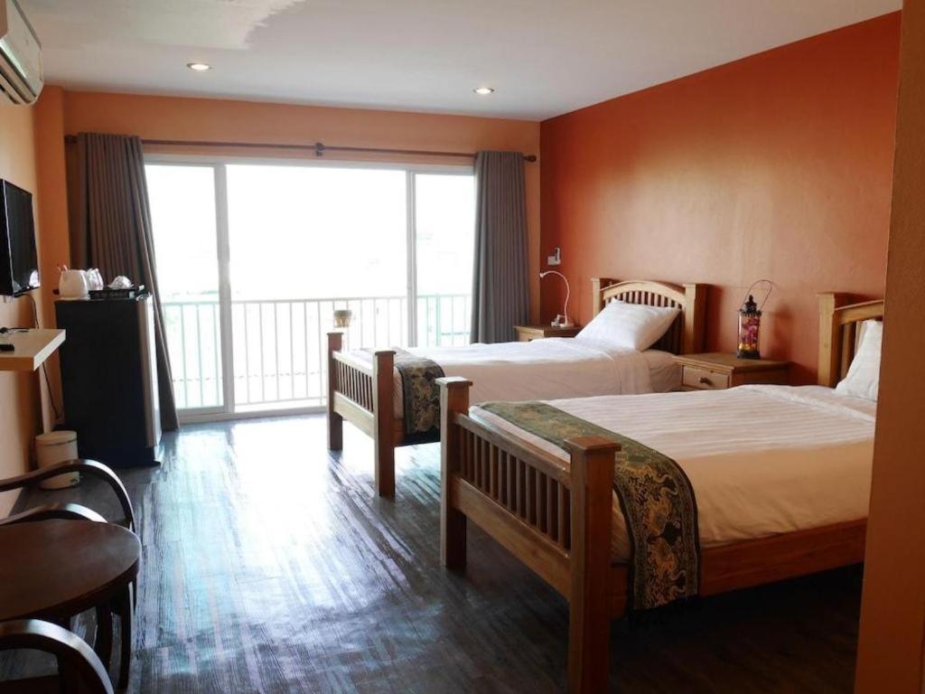 Phaphoom Boutique Residence Бангкок Экстерьер фото