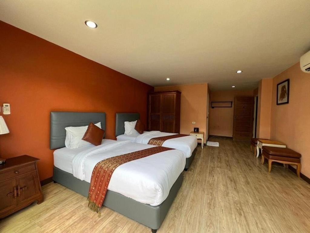Phaphoom Boutique Residence Бангкок Экстерьер фото