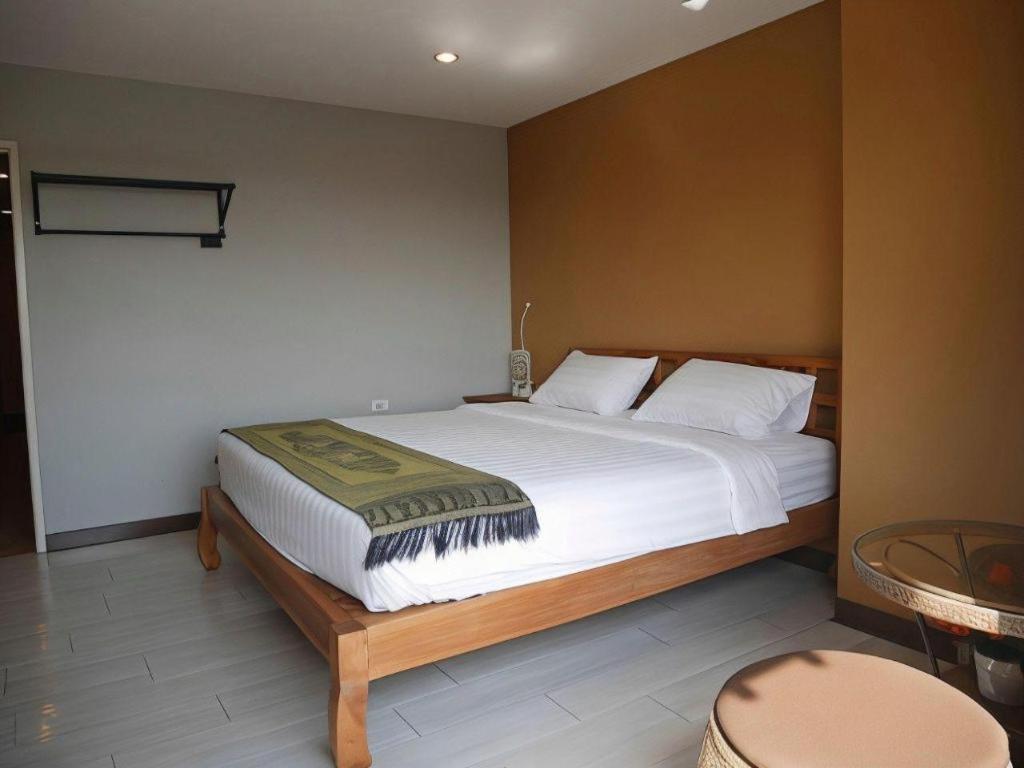 Phaphoom Boutique Residence Бангкок Экстерьер фото