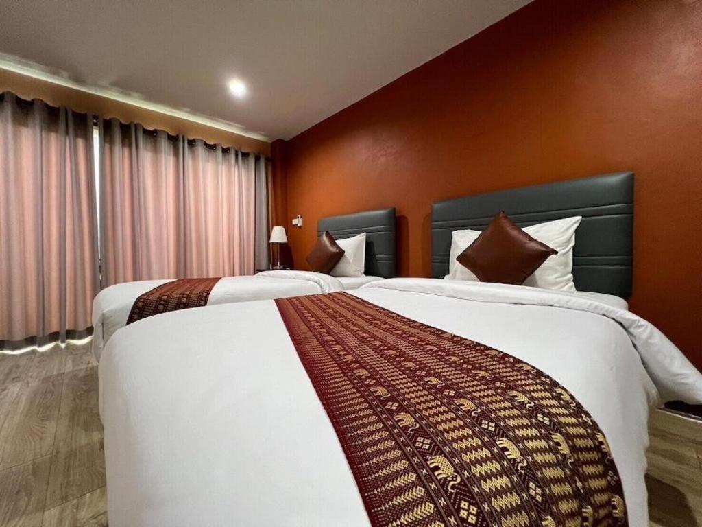 Phaphoom Boutique Residence Бангкок Экстерьер фото
