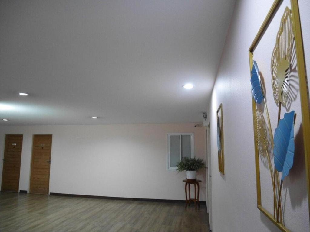 Phaphoom Boutique Residence Бангкок Экстерьер фото
